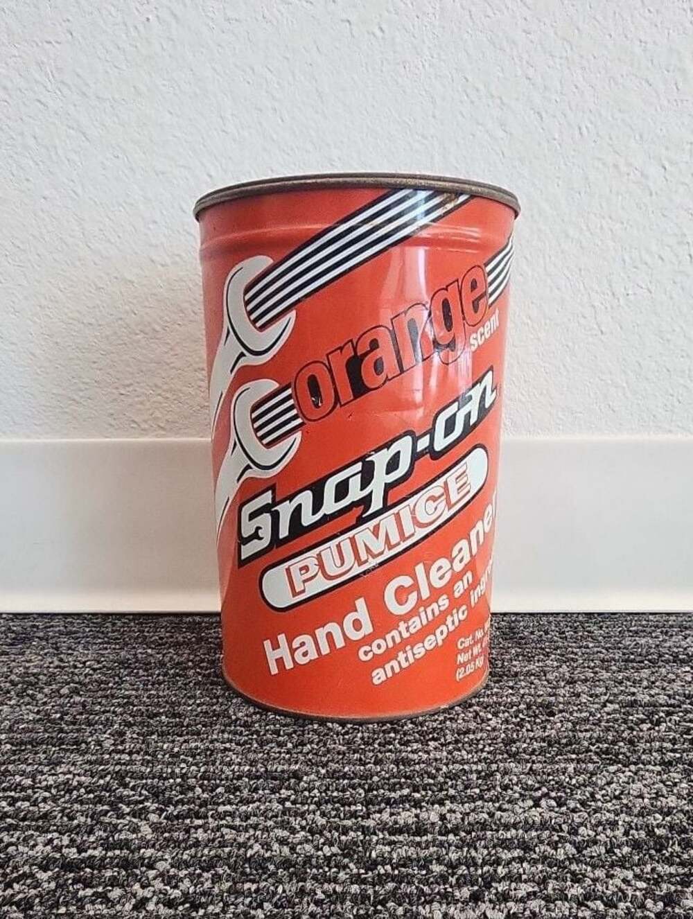 Vtg Snap-On Orange Scent Pumice Hand Cleaner Garage Shop Advertising Metal Can